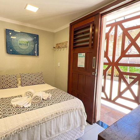 Mini hotel (Adults Only) 日若卡-迪热里科阿科阿拉 外观 照片